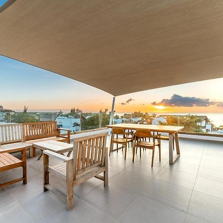 Penthouse 13 - One Bay Residence With Private Rooftop Terrace And Dip In Pool بيريبير المظهر الخارجي الصورة