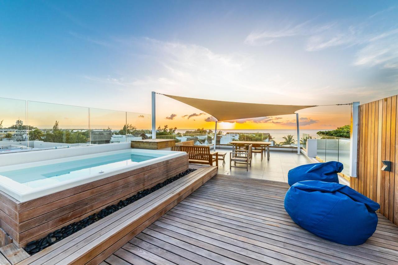 Penthouse 13 - One Bay Residence With Private Rooftop Terrace And Dip In Pool بيريبير المظهر الخارجي الصورة