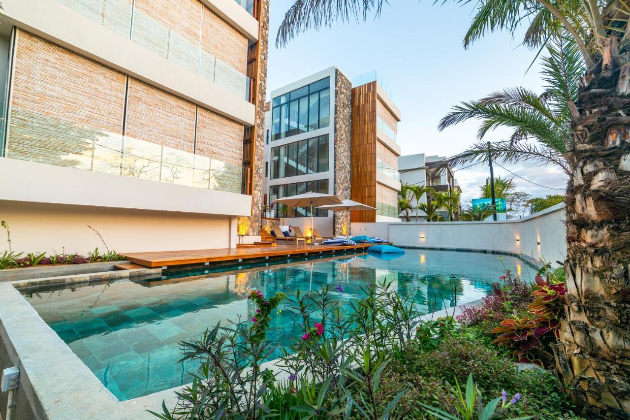 Penthouse 13 - One Bay Residence With Private Rooftop Terrace And Dip In Pool بيريبير المظهر الخارجي الصورة