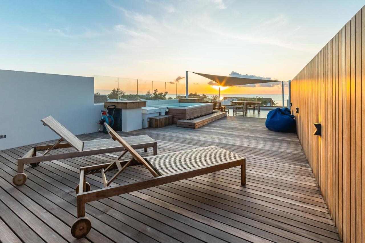 Penthouse 13 - One Bay Residence With Private Rooftop Terrace And Dip In Pool بيريبير المظهر الخارجي الصورة