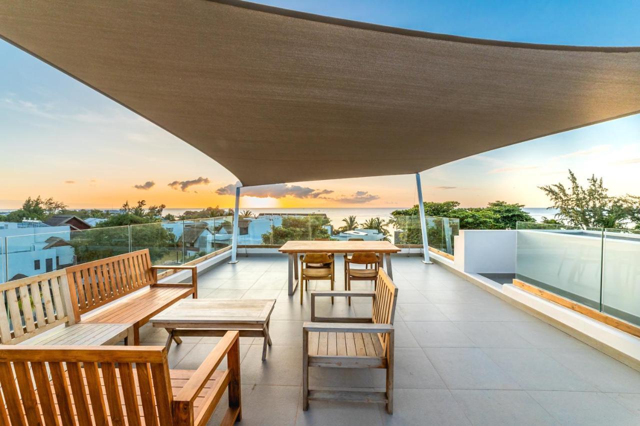 Penthouse 13 - One Bay Residence With Private Rooftop Terrace And Dip In Pool بيريبير المظهر الخارجي الصورة