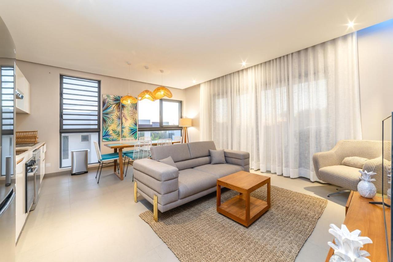 Penthouse 13 - One Bay Residence With Private Rooftop Terrace And Dip In Pool بيريبير المظهر الخارجي الصورة