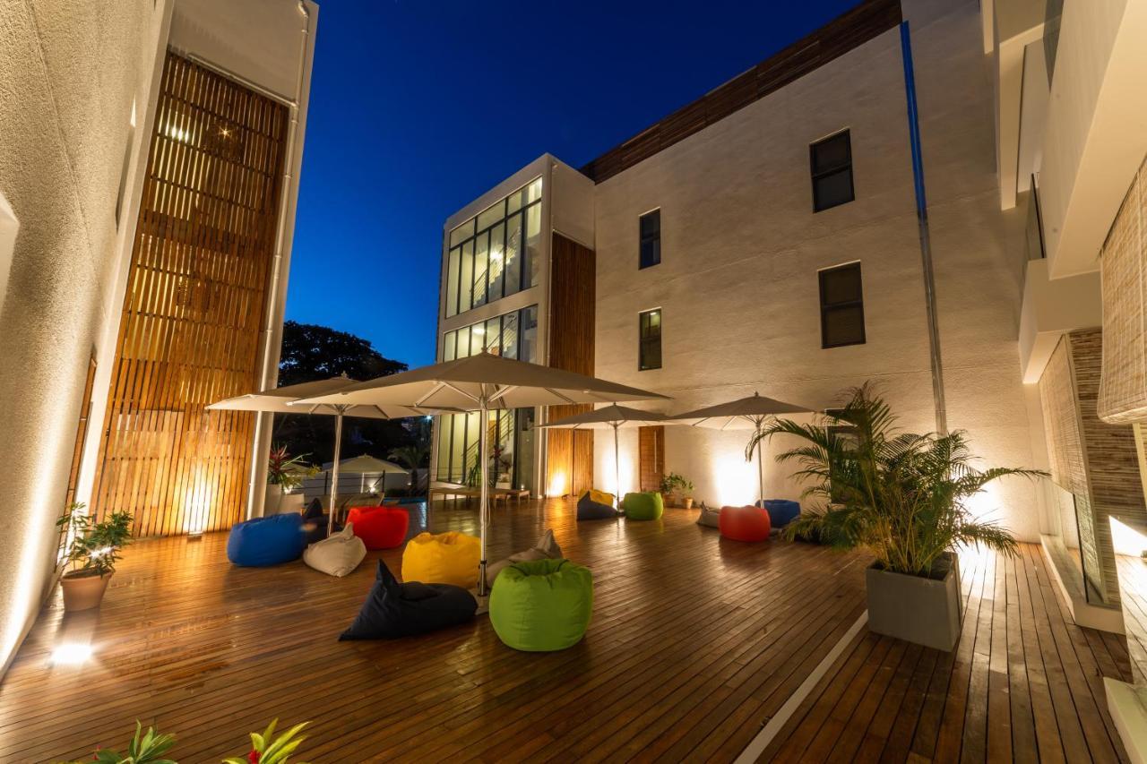Penthouse 13 - One Bay Residence With Private Rooftop Terrace And Dip In Pool بيريبير المظهر الخارجي الصورة