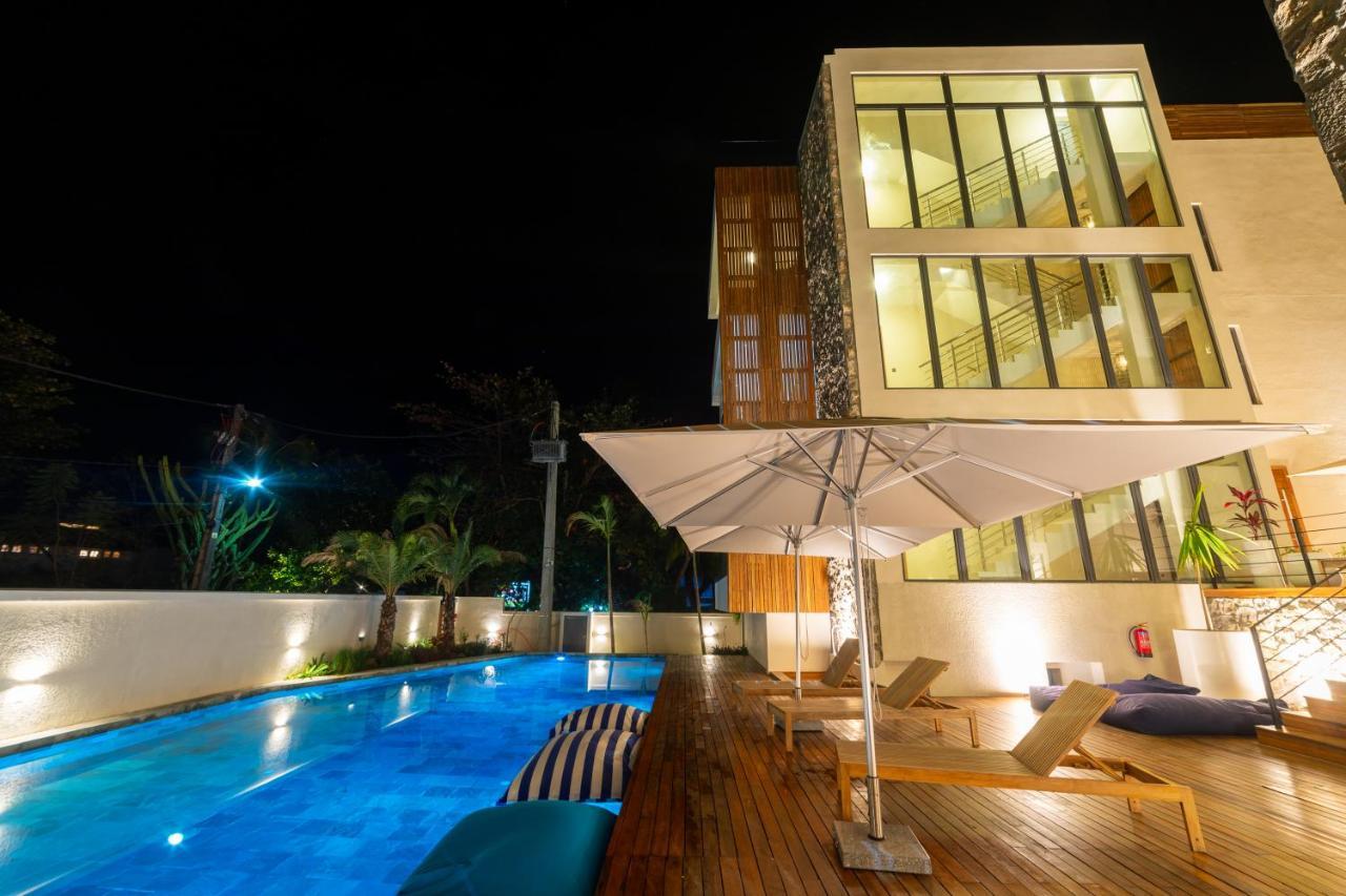 Penthouse 13 - One Bay Residence With Private Rooftop Terrace And Dip In Pool بيريبير المظهر الخارجي الصورة